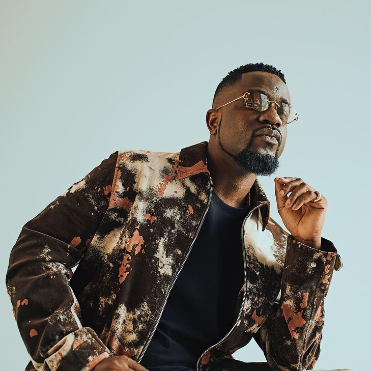 I want real estate on the countryside; Axim, Aburi; Accra’s ‘too polluted’ – Sarkodie