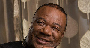 ‘We prophesy to the cedi, let the cedi stabilize’ – Duncan-Williams leads prayers