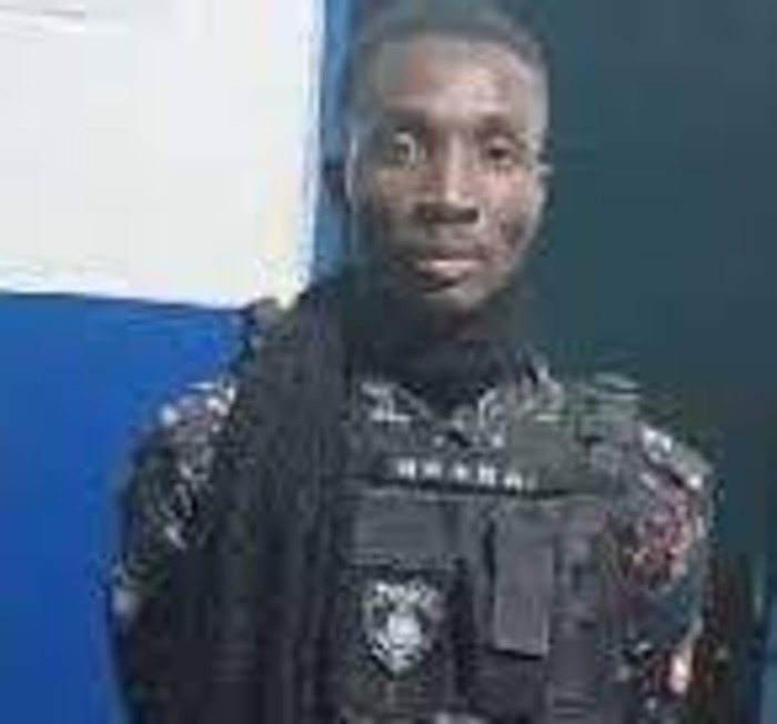  Hassan Avorgah the fake policeman arrested at the Nima Police Station