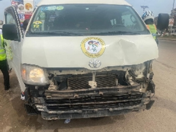 sports journalists crashed mini van